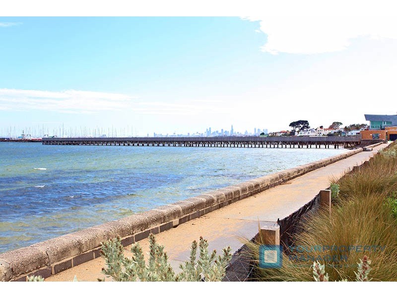 2/210 The Esplanade, Brighton VIC 3186