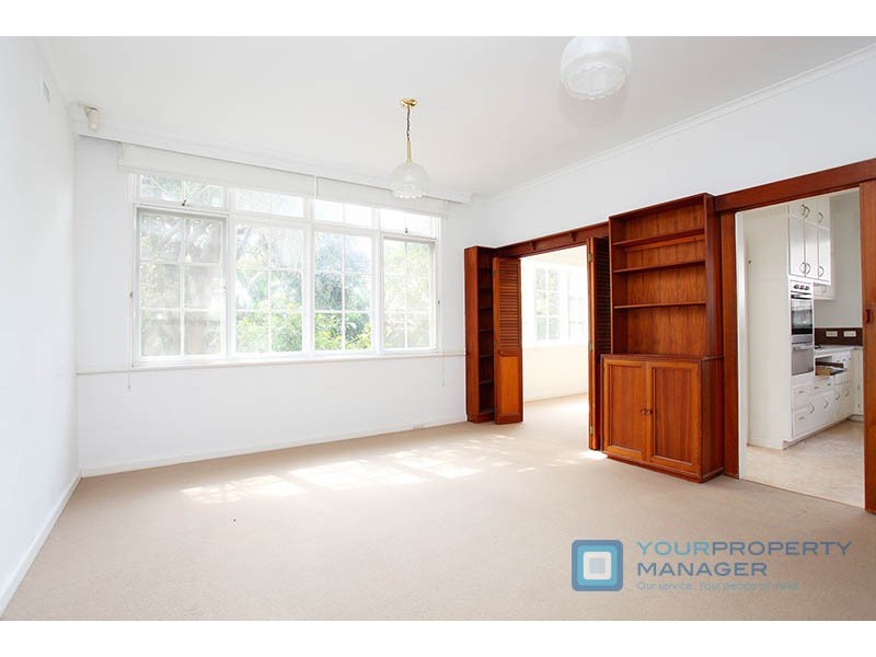 4 Love Street, Black Rock VIC 3193