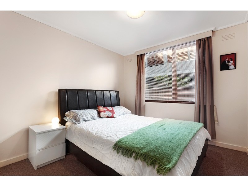 2/154 Brighton Road, Elsternwick VIC 3185