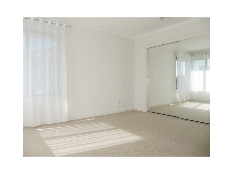 17 Inverness Place, Heatherton VIC 3202