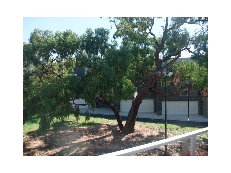 11 Chicquita Circuit, Mentone VIC 3194