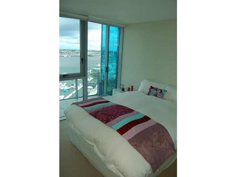 1102/2 New Quay Promenade, Docklands VIC 3008