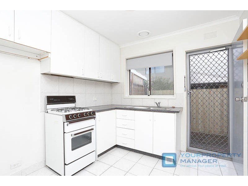 3/10-16 Eagland Road, Cheltenham VIC 3192