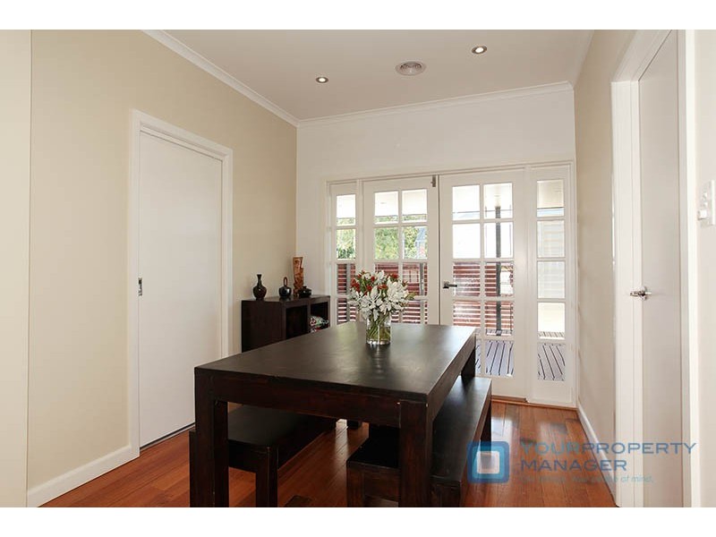 16 Fifth Street, Parkdale VIC 3195