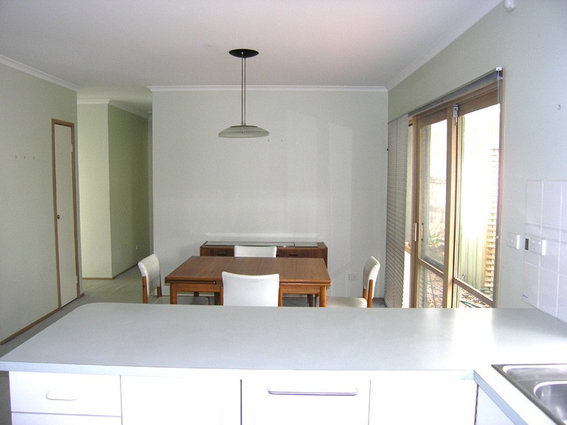 2/14 Park Crescent, Bentleigh VIC 3204