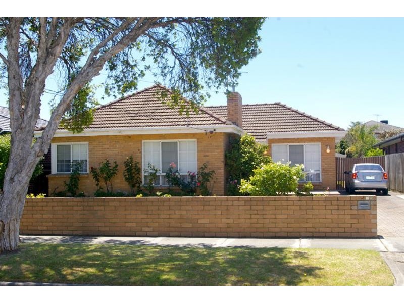 18 Keiller Avenue, Parkdale VIC 3195