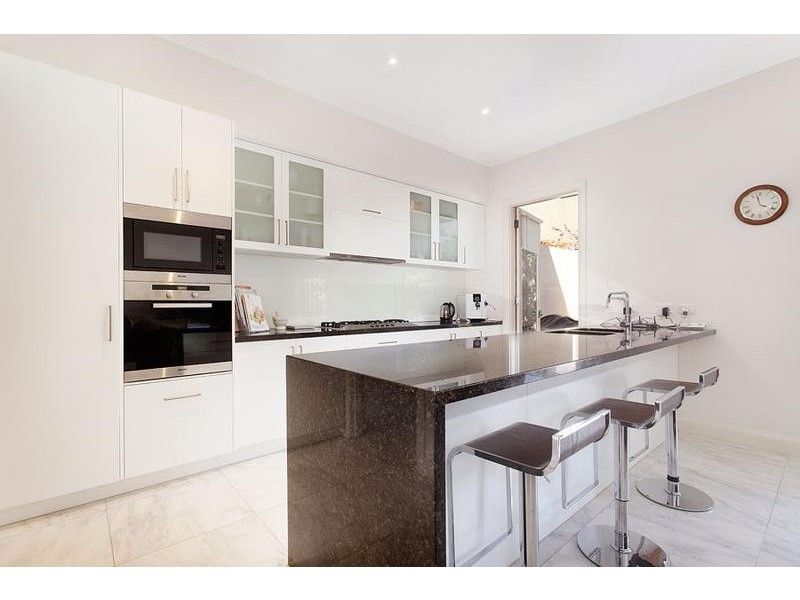 76 Tramway Parade, Beaumaris VIC 3193