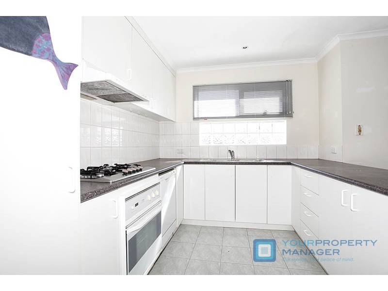 9/5-7 Hall Street, Cheltenham VIC 3192