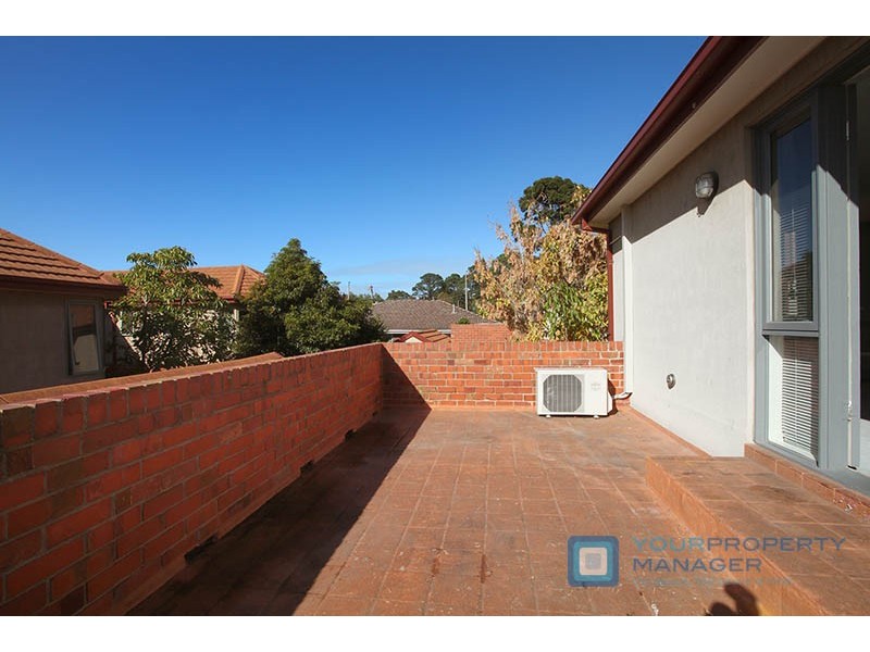 9/5-7 Hall Street, Cheltenham VIC 3192