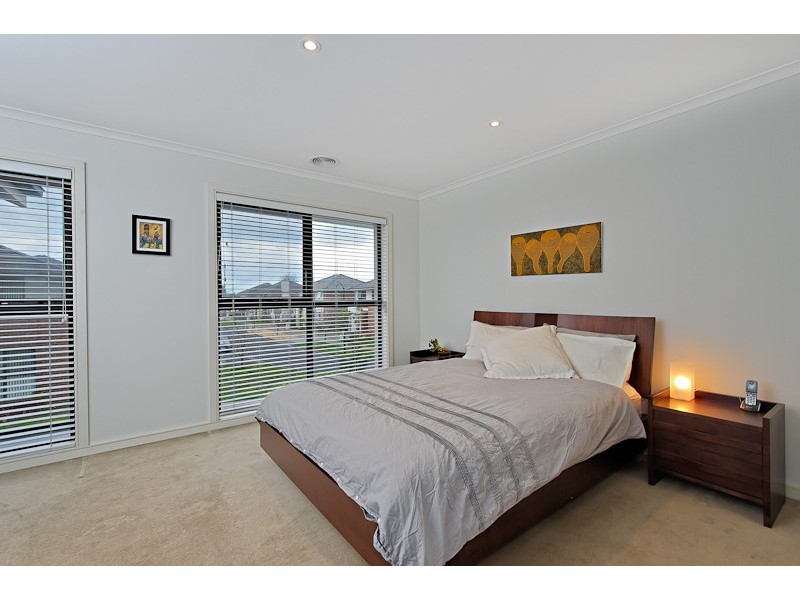 17 St Georges Crescent, Heatherton VIC 3202