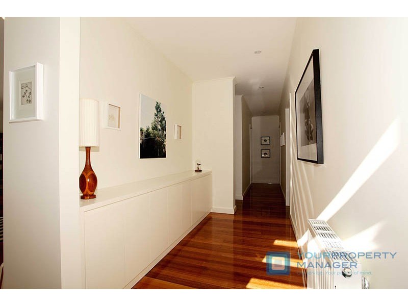 6 Folkestone Crescent, Beaumaris VIC 3193