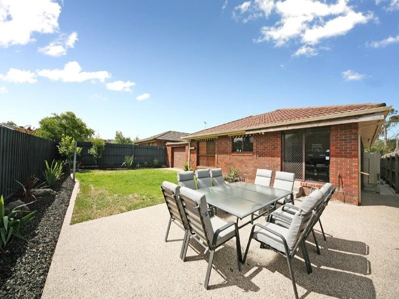 9 Renowden Street, Cheltenham VIC 3192