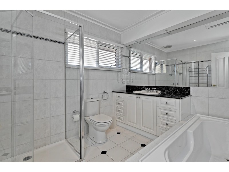 13 St Andrews Court, Black Rock VIC 3193
