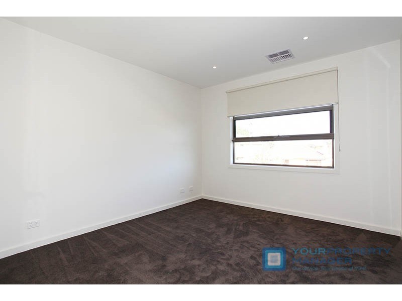 3b Bristol Street, Bentleigh East VIC 3165