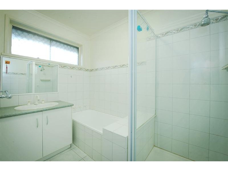 3/4 Hatfield Court, West Footscray VIC 3012