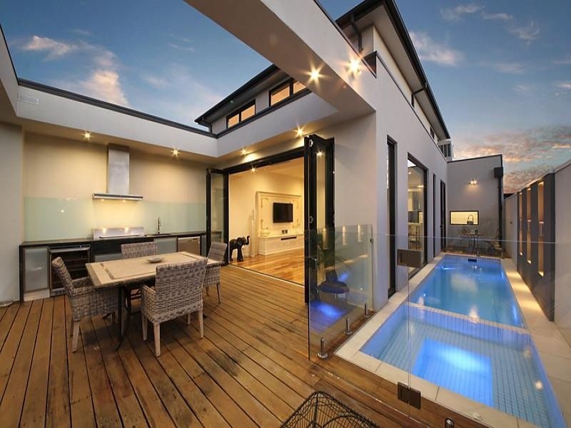 7 Lawson Street, Hampton VIC 3188