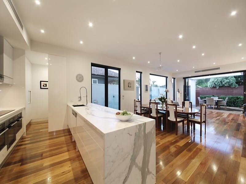 7 Lawson Street, Hampton VIC 3188