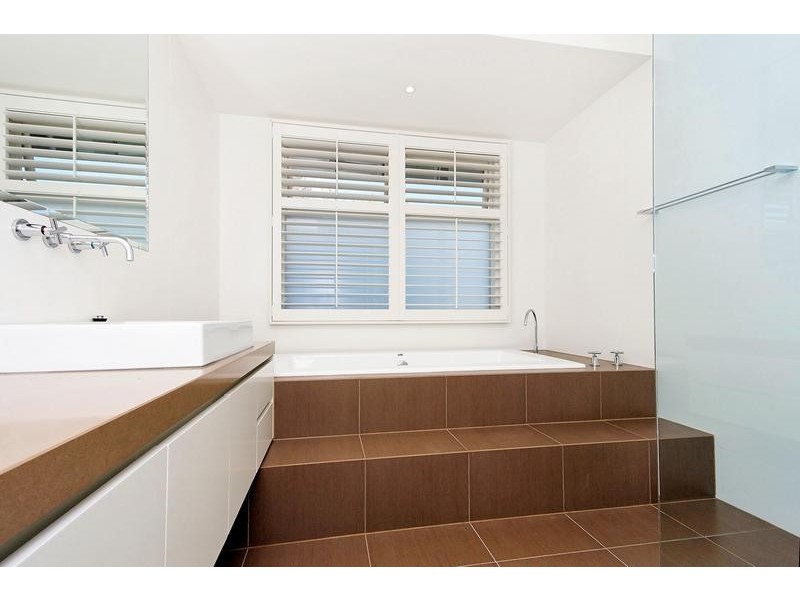 11A Barnett Street, Hampton VIC 3188