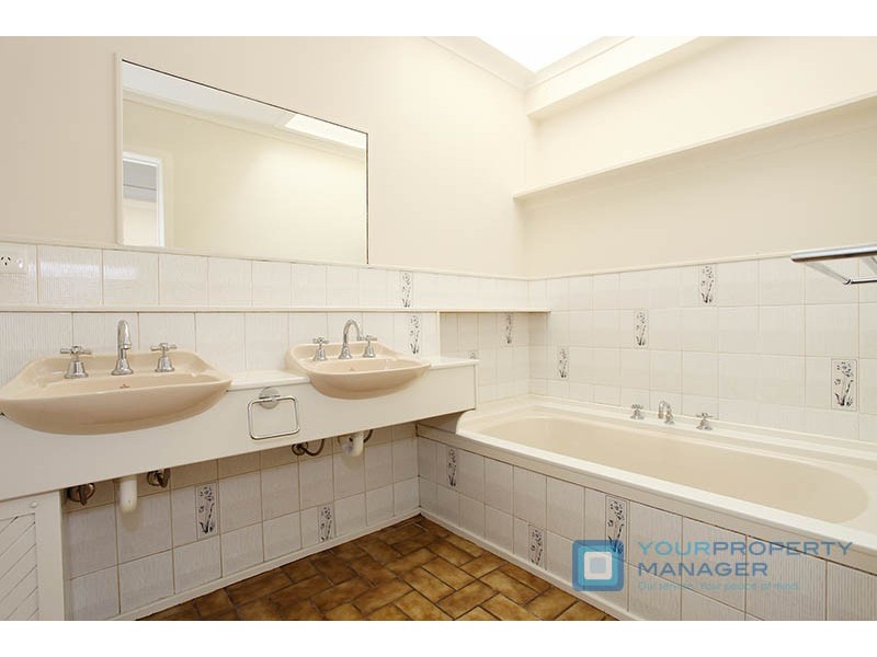44 Henry Crescent, Seaford VIC 3198