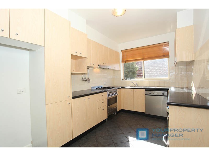 15/27 Dickens Street, St Kilda VIC 3182