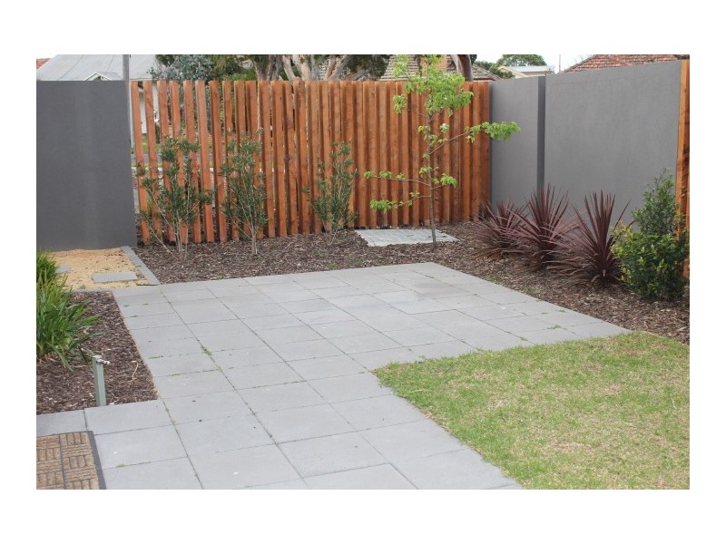 12 Hoffman Street, Cheltenham VIC 3192