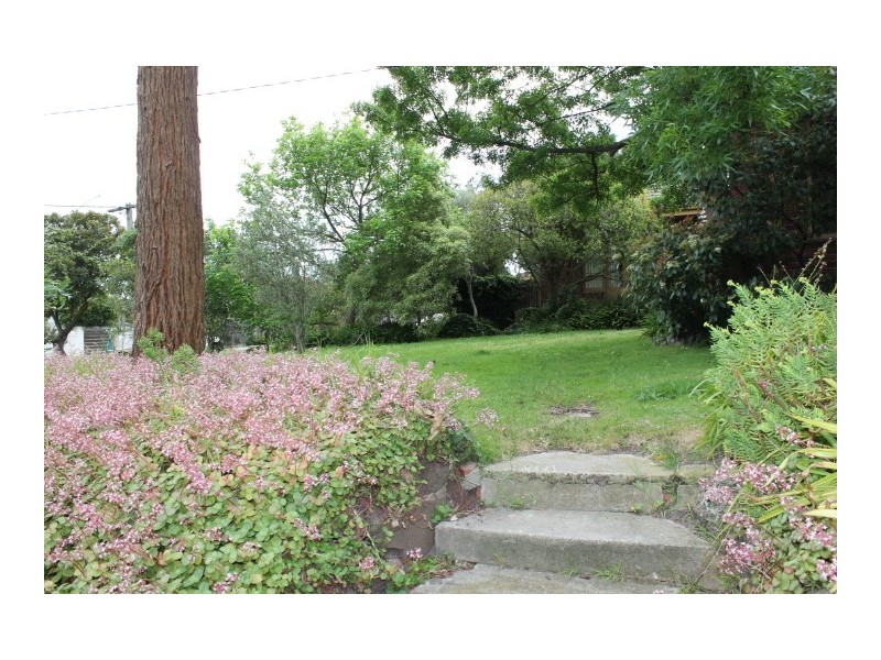 83 Park Road, Cheltenham VIC 3192