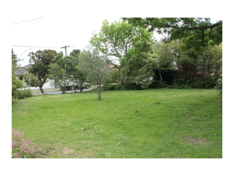 83 Park Road, Cheltenham VIC 3192