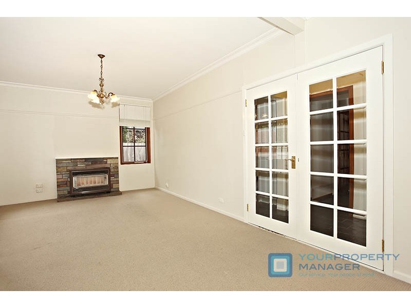39 Earlsfield Road, Hampton VIC 3188
