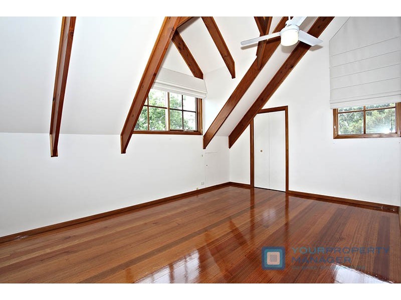 39 Earlsfield Road, Hampton VIC 3188