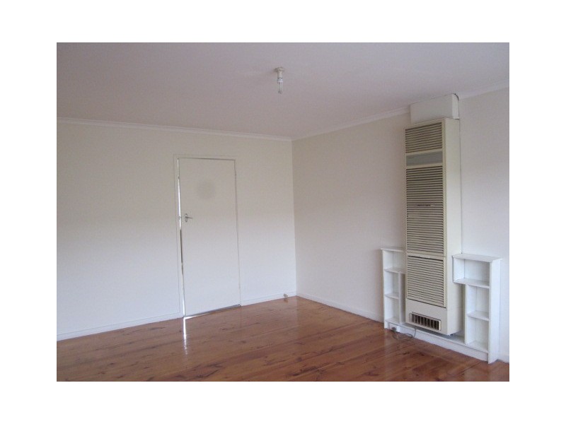 4/44 Warren Road, Cheltenham VIC 3192