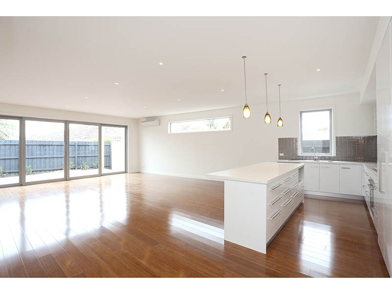 37B Charles Street, Cheltenham VIC 3192