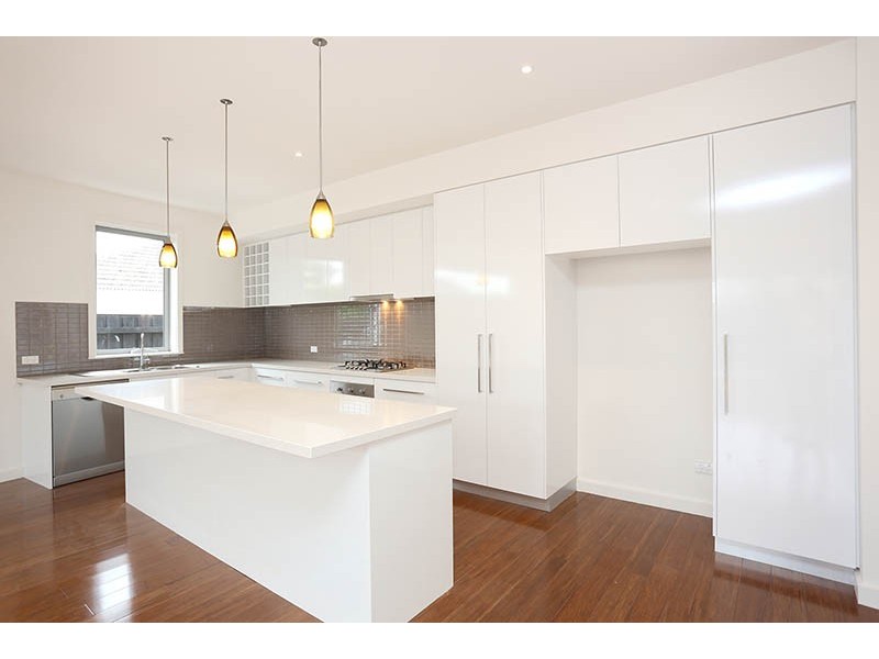 37B Charles Street, Cheltenham VIC 3192