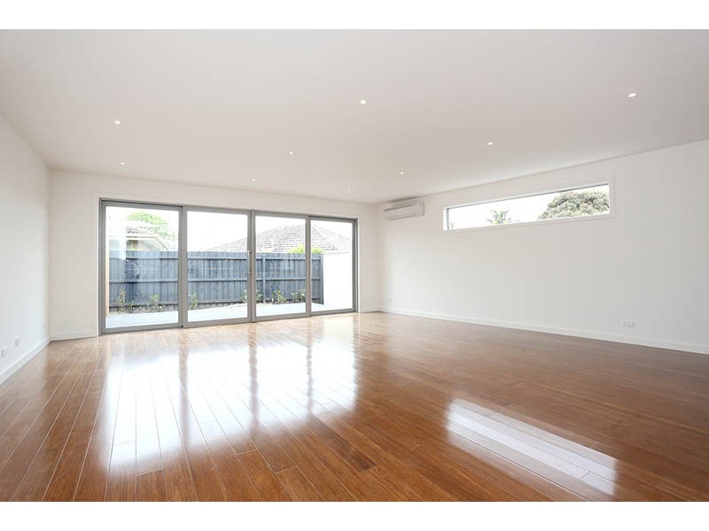 37B Charles Street, Cheltenham VIC 3192