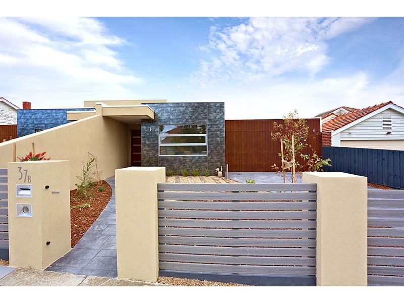 37B Charles Street, Cheltenham VIC 3192