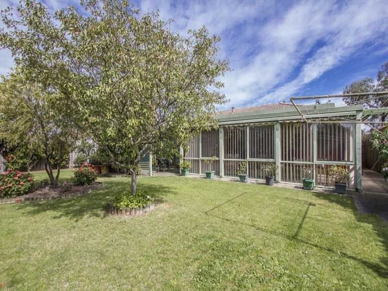 5 Richardson Street, Seaford VIC 3198