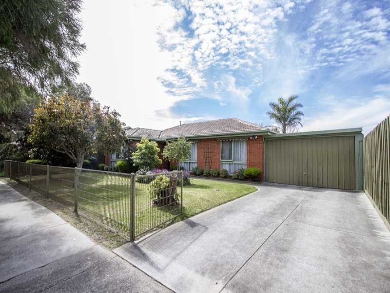 5 Richardson Street, Seaford VIC 3198