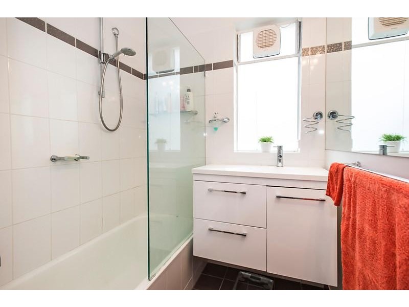 4/45 Spray Street, Elwood VIC 3184