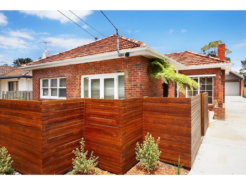1/128 Ludstone Street, Hampton VIC 3188