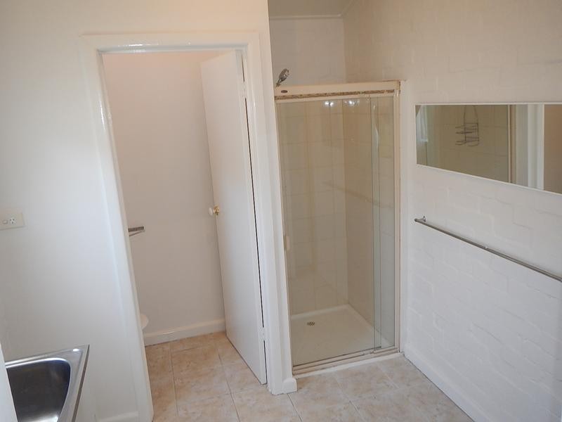 1/128 Ludstone Street, Hampton VIC 3188