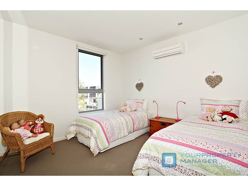 9 Silverbanks Grove, Mentone VIC 3194