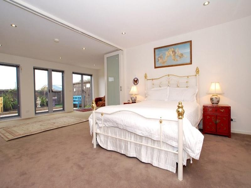 10/2-6 Groves Street, Aspendale VIC 3195