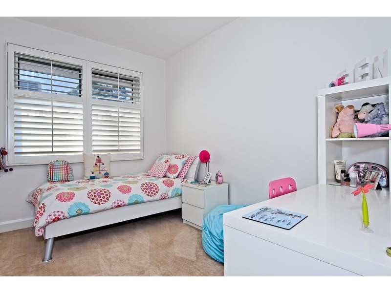 11 Barnett Street, Hampton VIC 3188