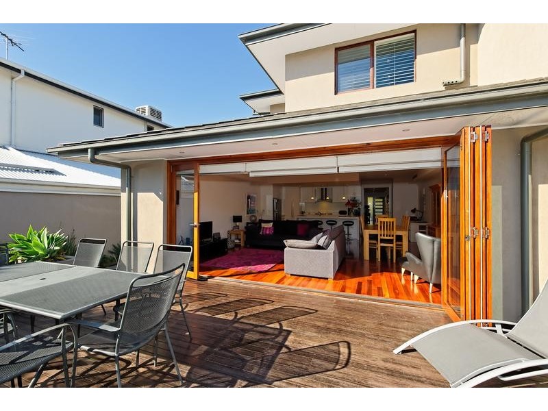 11 Barnett Street, Hampton VIC 3188