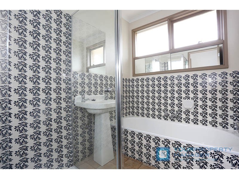 4/11-13 Claude Street, Seaford VIC 3198