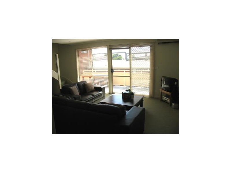 4/498 Hampton Street, Hampton VIC 3188