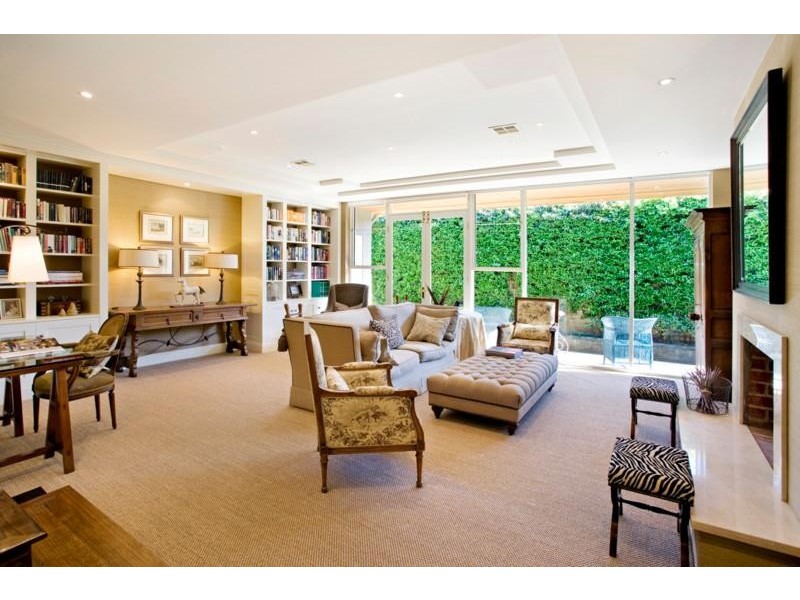 2 Opawa Street, Brighton VIC 3186