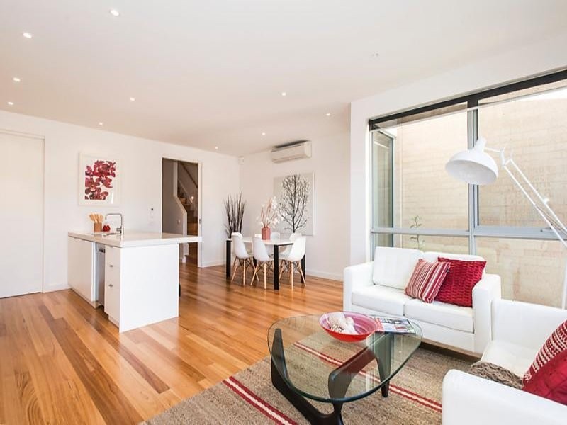 22 Streeton Drive, Mentone VIC 3194