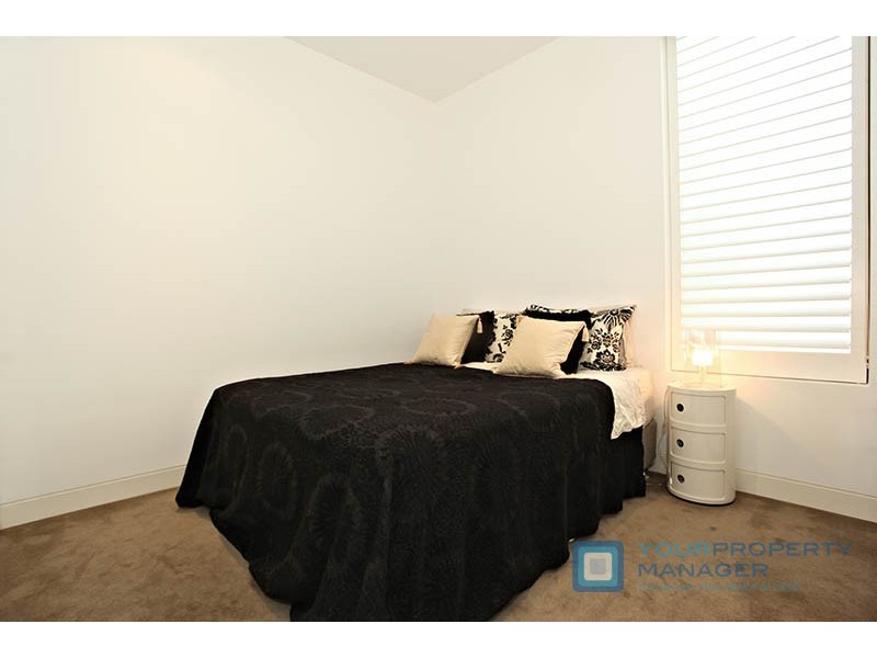 4/35 Park Street, Brighton VIC 3186