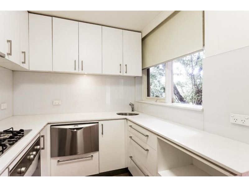 1/1 Tooronga Road, Malvern East VIC 3145