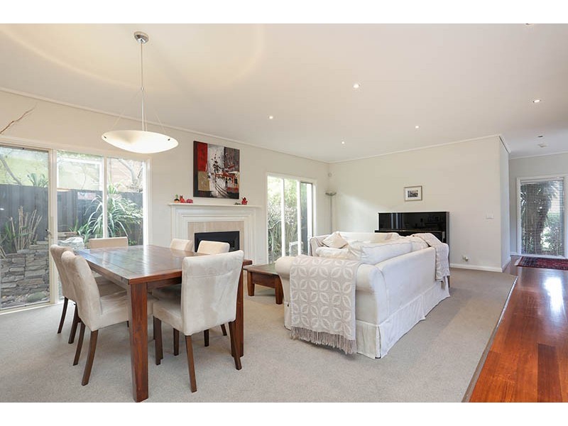 13 Glenmore Crescent, Black Rock VIC 3193